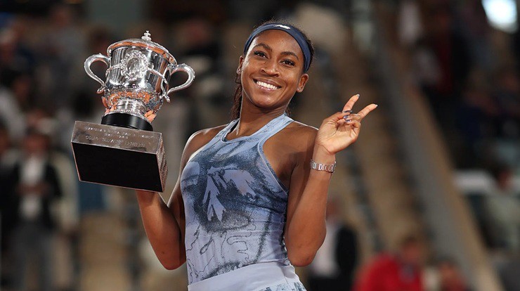 Coco Gauff&nbsp;là tay vợt nữ người Mỹ đầu tiên đăng quang tại Roland Garros kể từ Serena Williams năm 2015