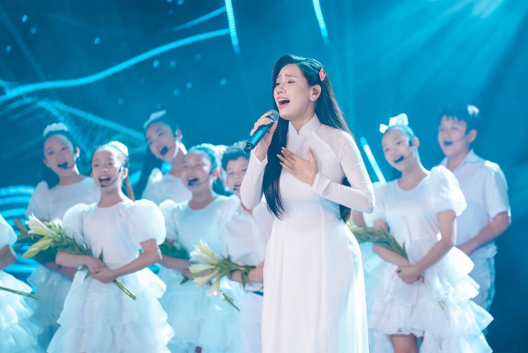 Hoài Anh - con gái diễn viên Võ Hoài Nam &#39;gây nghiện&#39; tại &#39;Điểm hẹn tài năng&#39; - 8