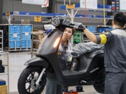 Thế giới xe - Lượng xe máy mới tiếp đà tăng nhẹ, giá xe dự báo giảm sâu trong dịp hè