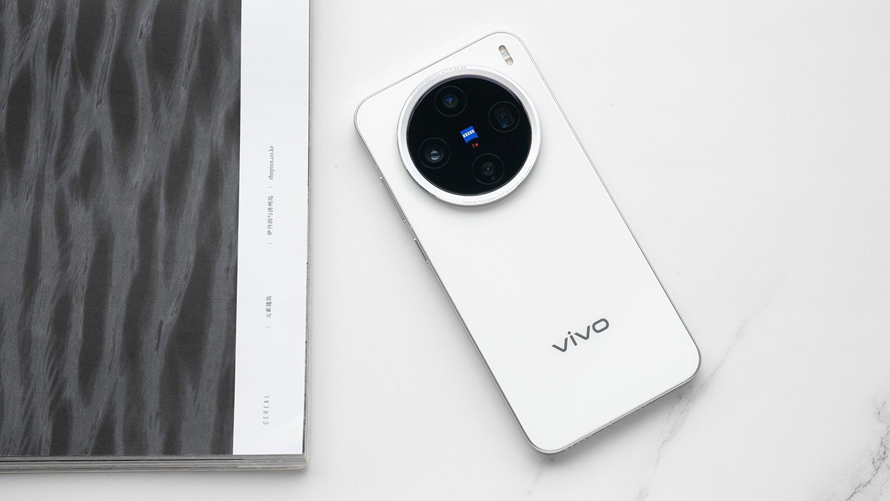 Vivo X300 Pro Mini được định hình là flagship nhỏ gọn nhưng mạnh mẽ.