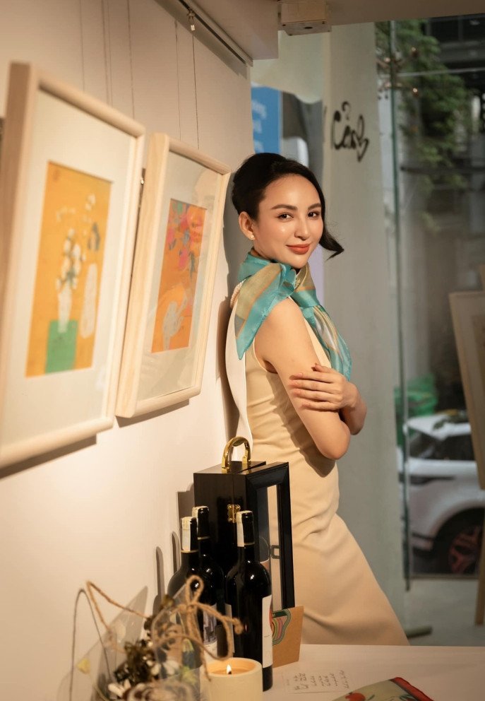 Nàng hậu trẻ đẹp sau 17 năm đăng quang.