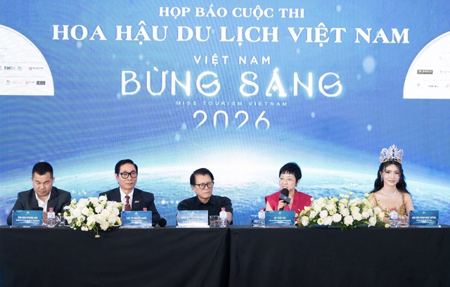 Ban tổ chức cuộc thi Hoa hậu Du lịch Việt Nam 2026 trong họp báo chiều 8/6.