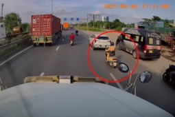 Clip:  Ninja  tạt đầu xe container khiến người xem thót tim