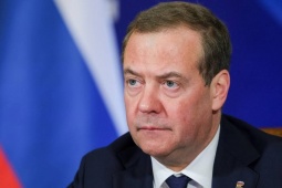 Ông Medvedev cảnh báo Ukraine sau khi Nga tuyên bố tiến quân vào vùng Dnipropetrovsk