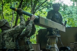 Ông Zelensky tiết lộ số lượng tên lửa khổng lồ Mỹ đưa tới Trung Đông thay vì cấp cho Ukraine