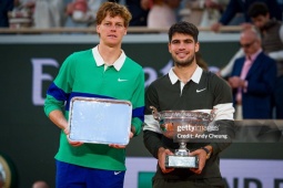 Kinh điển Alcaraz đấu Sinner hơn 5 tiếng, chung kết Roland Garros dài nhất lịch sử