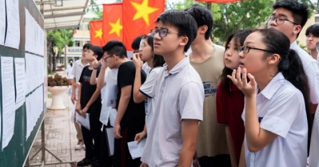 Dự đoán điểm chuẩn lớp 10 ở Hà Nội tăng 0,25-0,5 mỗi môn
