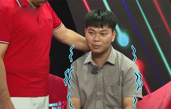 Đi hẹn hò tìm vợ, anh chàng bị đồng nghiệp “bóc phốt” cực hài - 2