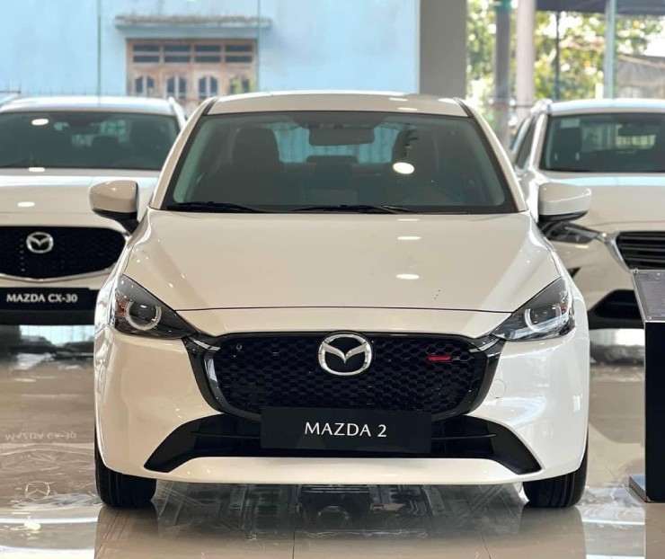 Ngắm dòng sedan kiểu dáng đẹp New Mazda 2, giá từ 408 triệu đồng - 5