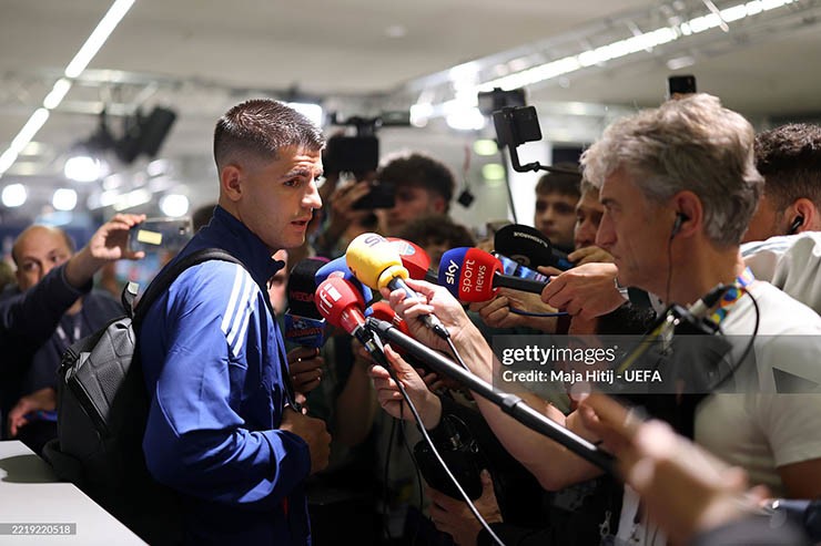 Morata cảm thấy có lỗi với các đồng đội