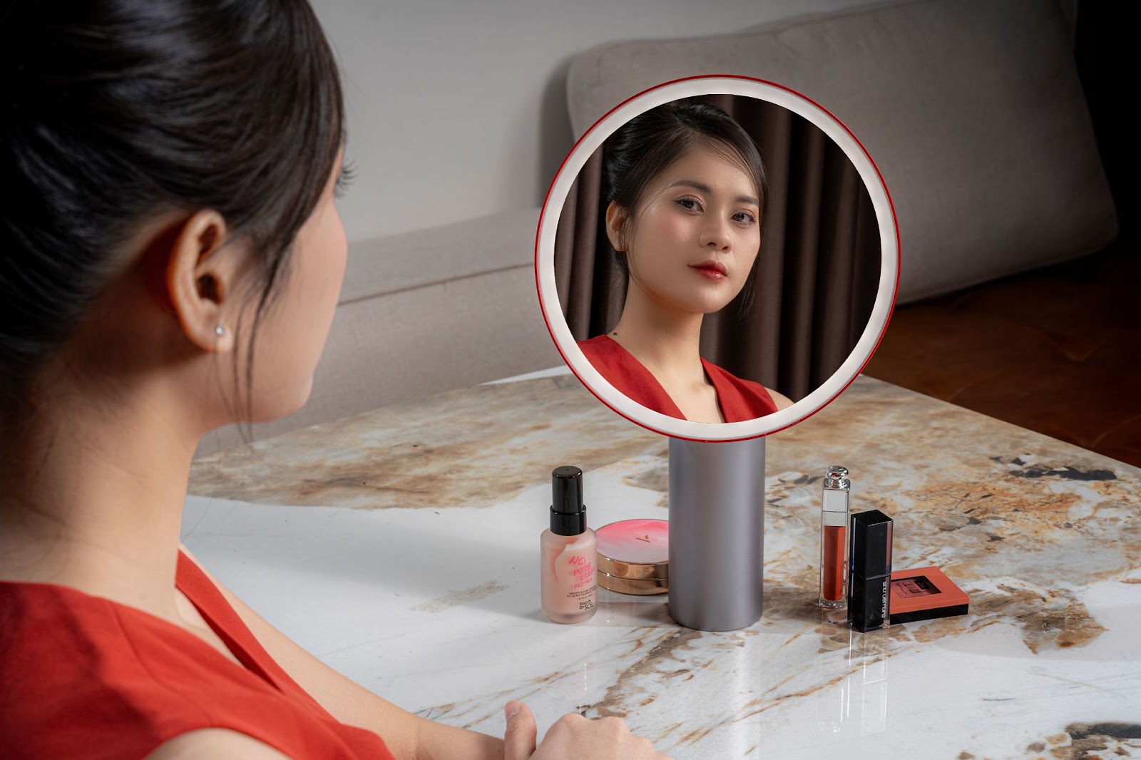 KATA Miro O2 trở thành định nghĩa mới về gương LED trang điểm 