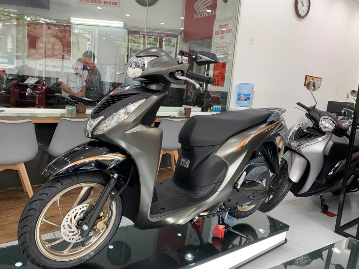 Cận cảnh dòng xe ga phổ thông Honda Vision hút khách nhất Việt Nam - 8