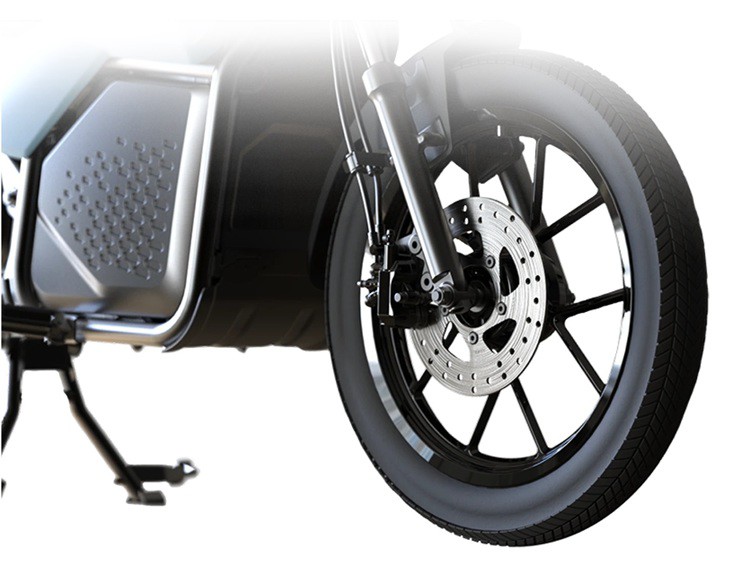 Mô tô điện giá 36 triệu đồng gây ấn tượng với trang bị và pin "trâu" - 3