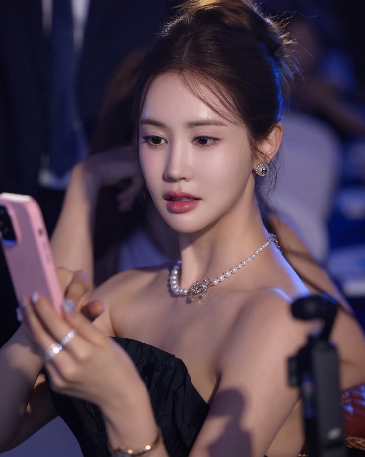 Từng bị nhận xét là 'mỹ nhân dao kéo' nhưng hiện nhan sắc Lee Da Hae ổn định.
