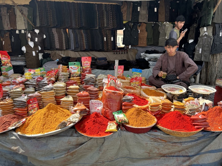Nữ du khách Việt và hành trình xê dịch trước họng súng tại Afghanistan - 5
