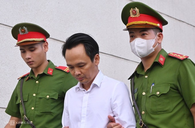 Cựu chủ tịch FLC Trịnh Văn Quyết sau khi nghe tuyên án, ngày 5/8/2024. Ảnh: Giang Huy