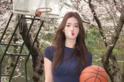  " Thiên thần bóng rổ "  Trung Quốc khoe visual  " đỉnh nóc " 