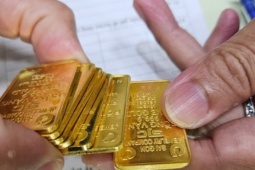 Giá vàng miếng SJC và vàng nhẫn  " bất động " 