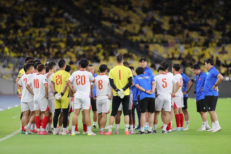 Trực tiếp bóng đá Malaysia - Việt Nam: Sao V-League kiến tạo (Vòng loại Asian Cup) (Hết giờ) - 7