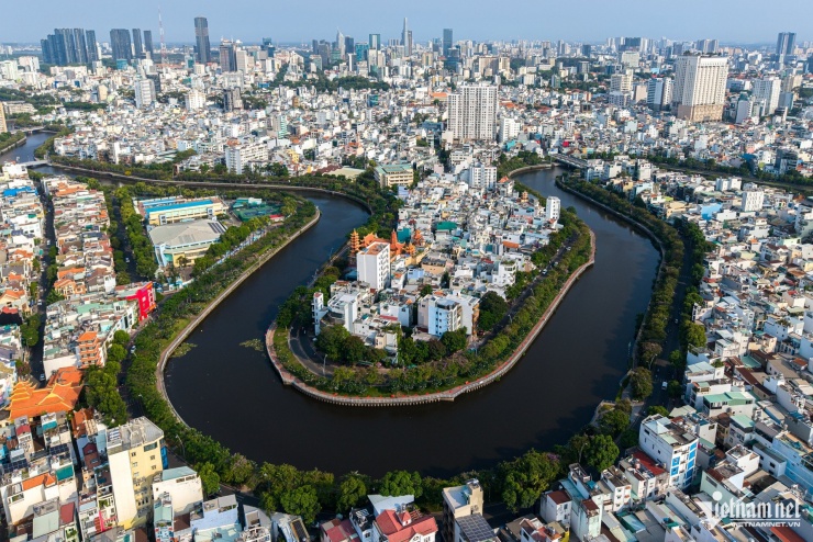 Một góc TPHCM. Ảnh: Nguyễn Huế