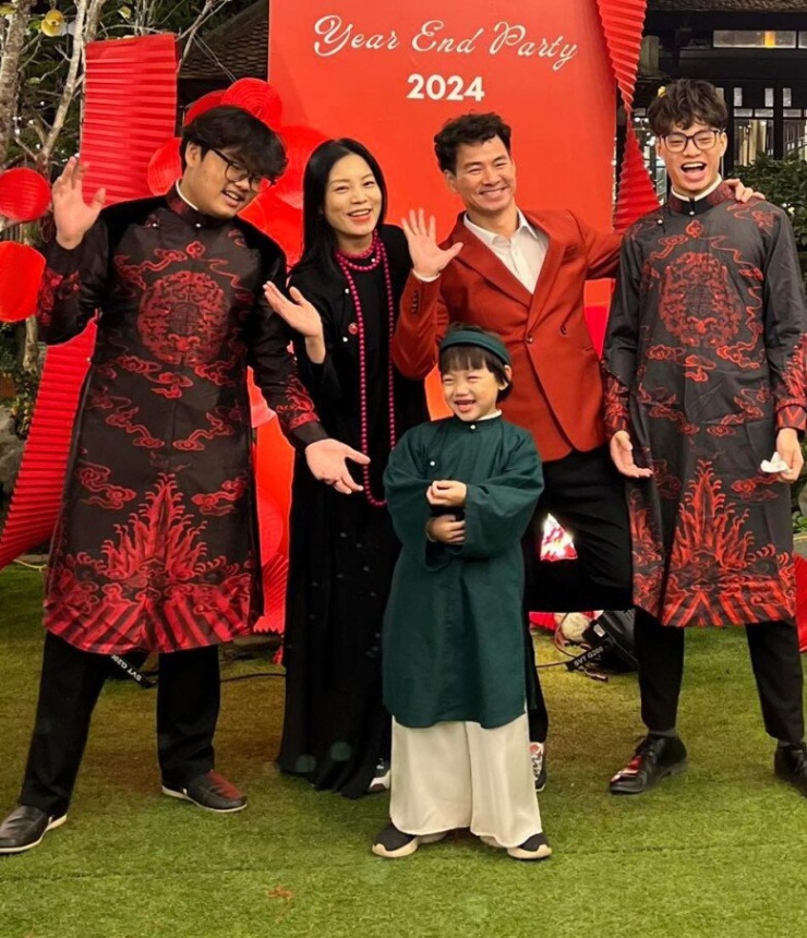 Không nhìn ra Bi Béo - con trai NSND Xuân Bắc trong hiện tại: Trổ mã cao to, râu ria trông "dừ" hơn tuổi thật - 11