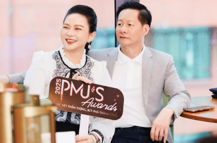 Phan Như Thảo cùng đại gia Đức An xuất hiện tại một sự kiện ở thành phố Hồ Chí Minh