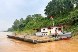Binh chủng công binh trả lời về thông tin 'cầu phao Phong Châu bị lũ cuốn'