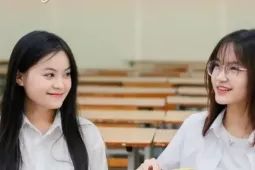Năm 2025 xét tuyển đại học bằng điểm SAT, ACT ra sao?