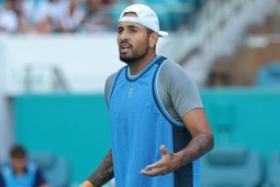 Nóng nhất thể thao tối 11/6:  " Trai hư "  Kyrgios mất việc vì scandal với bạn gái cũ