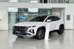 Cận cảnh dòng SUV "ăn khách" Hyundai Tucson, giá từ 769 triệu đồng