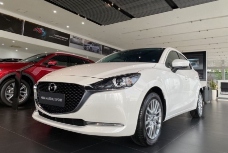 Mazda2: “Chiếc túi xách bốn bánh” của phái đẹp đô thị