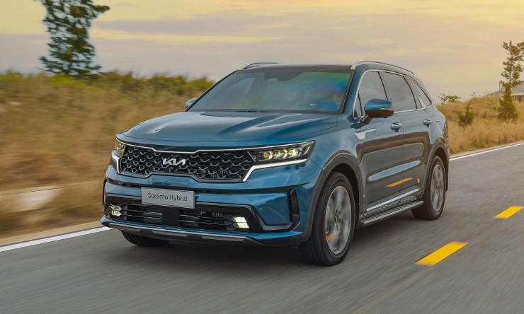 Những SUV tiền tỷ đang được giảm cả trăm triệu đồng - 4