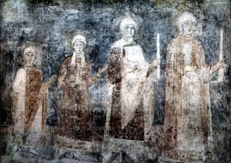 Hình ảnh&nbsp;Anna khắc trên&nbsp;bức tường của nhà thờ St.Sophia ở Kiev. Anna ở ngoài cùng bên trái.
