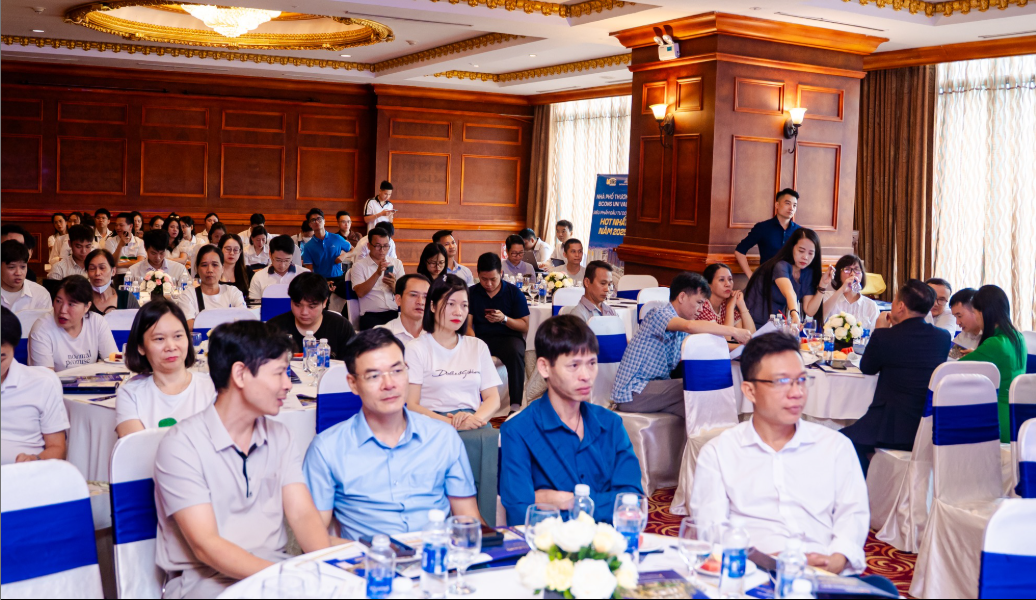 Sự kiện thu hút đông đảo khách hàng tham dự