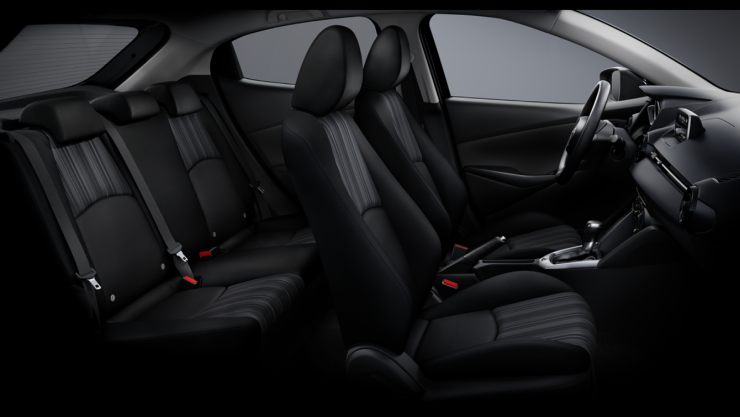 Mazda2: “Chiếc túi xách bốn bánh” của phái đẹp đô thị - 6