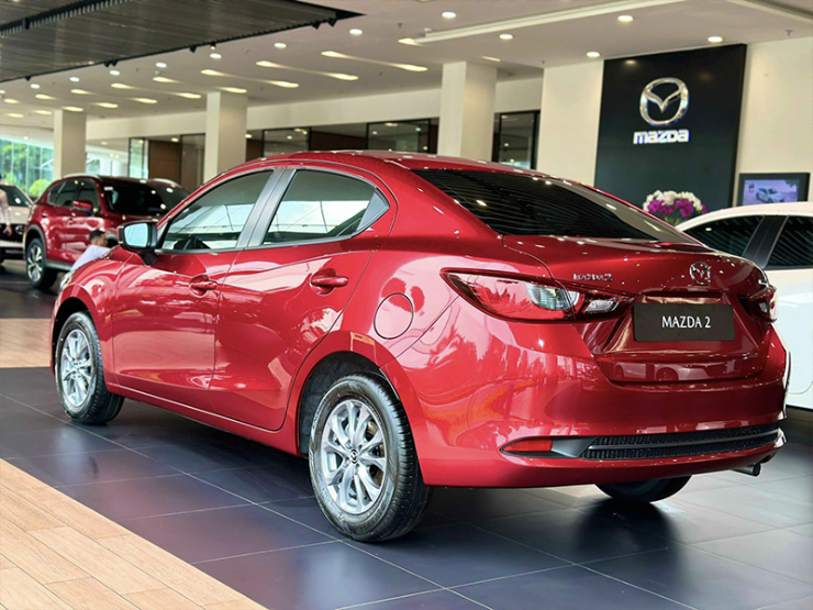 Mazda2: “Chiếc túi xách bốn bánh” của phái đẹp đô thị - 9