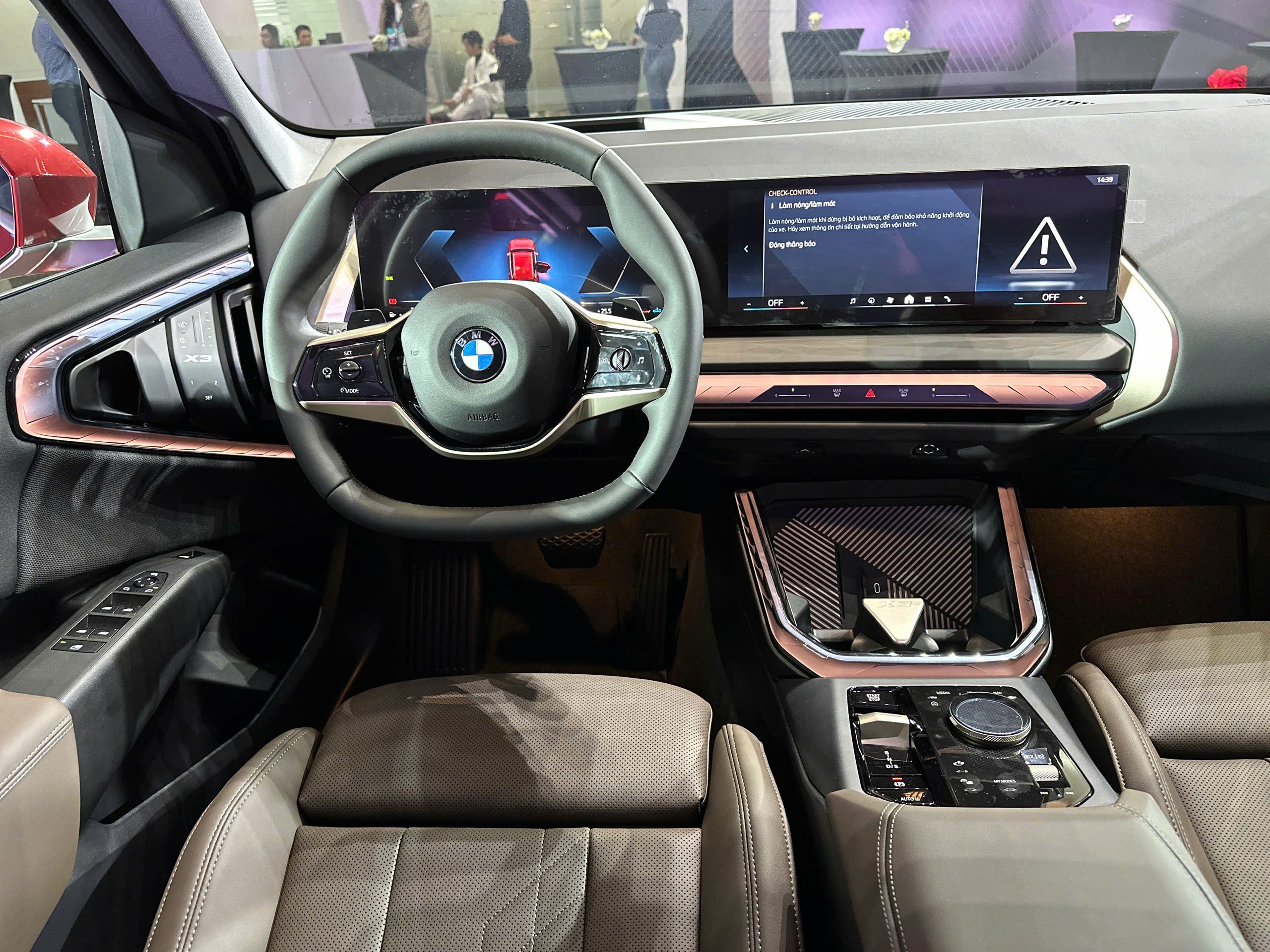 BMW X3 thế hệ mới ra mắt tại Việt Nam, giá bán từ 2,279 tỷ đồng - 10