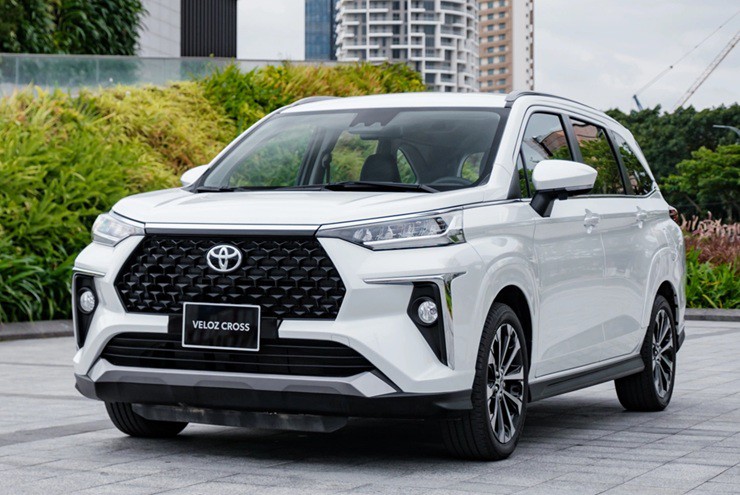 Tình hình doanh số Toyota Veloz Cross năm 2025 - 1