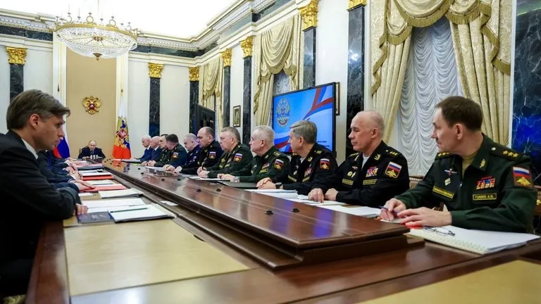 Tổng thống Nga Vladimir Putin phát biểu trong cuộc họp của chính phủ Nga về chương trình vũ khí quốc gia tại thủ đô Moscow (Nga) vào ngày 11-6. Ảnh: SPUTNIK