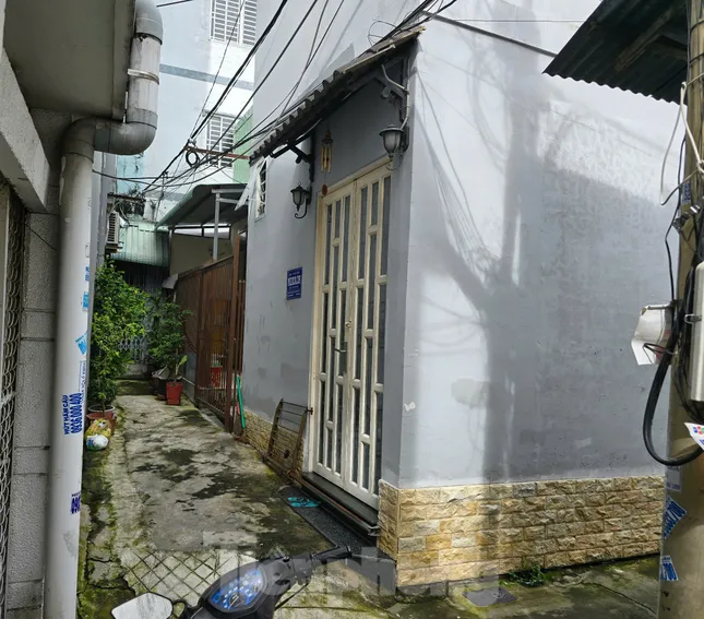Trụ sở Công ty Mekolor gần cuối hẻm.