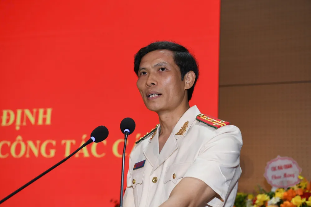 Đại tá Ngô Thanh Bình phát biểu tại Lễ thông báo quyết định của Bộ trưởng Bộ Công an. Ảnh CA