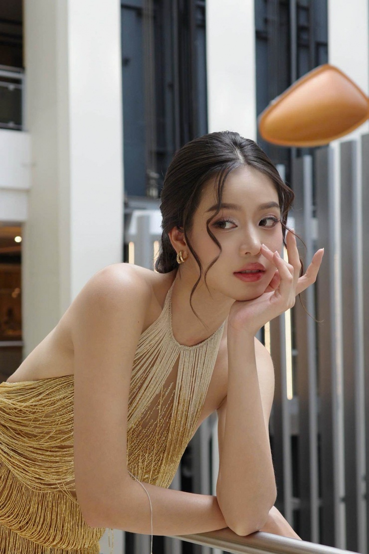 Hoa hậu Việt Nam quê Đà Nẵng nói gì trước khi kết thúc 2 năm nhiệm kỳ? - 6