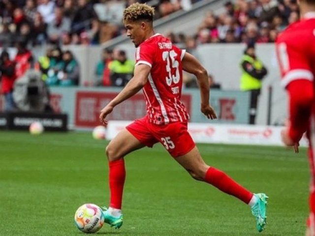 Tìm Việt kiều nào giỏi và kiên trì như Nguyễn Filip? Tìm Việt kiều nào giỏi và kiên trì như Nguyễn Filip?