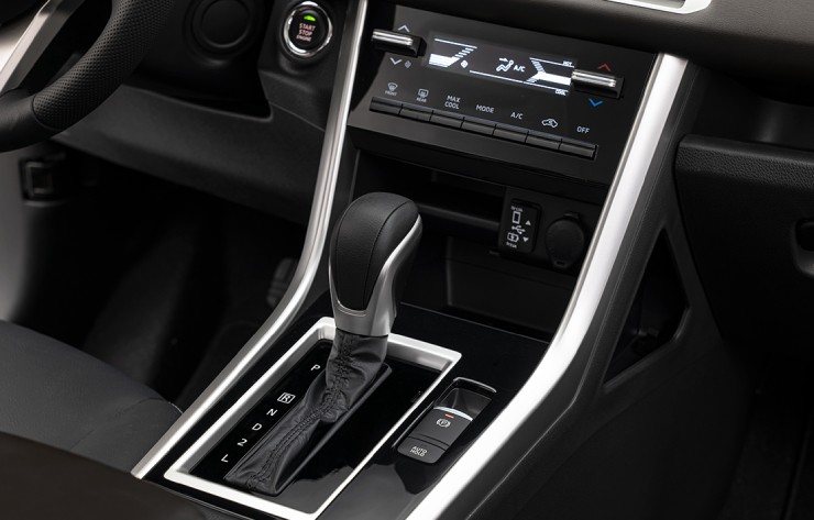 Tầm giá 600 triệu đồng, chọn Honda BR-V hay Mitsubishi Xpander? - 11