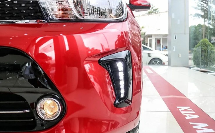 Sedan phổ thông KIA Soluto có nhiều ưu điểm sao doanh số vẫn ì ạch? - 3