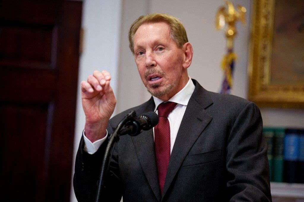 Theo dữ liệu của Forbes, giá trị tài sản ròng của nhà đồng sáng lập Oracle, Larry Ellison, dễ dàng đạt mức tăng trưởng hàng ngày lớn nhất trong số các tỷ phú.&nbsp;