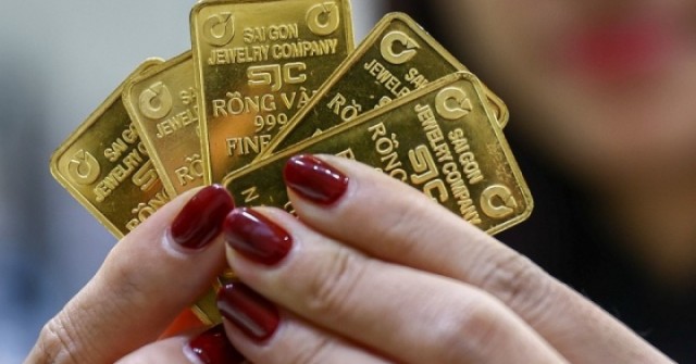 Đơn vị nào được cấp phép sản xuất khi bỏ độc quyền vàng miếng?