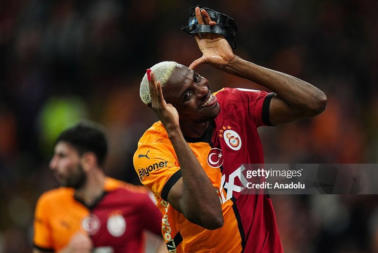 Osimhen liệu có cập bến MU?