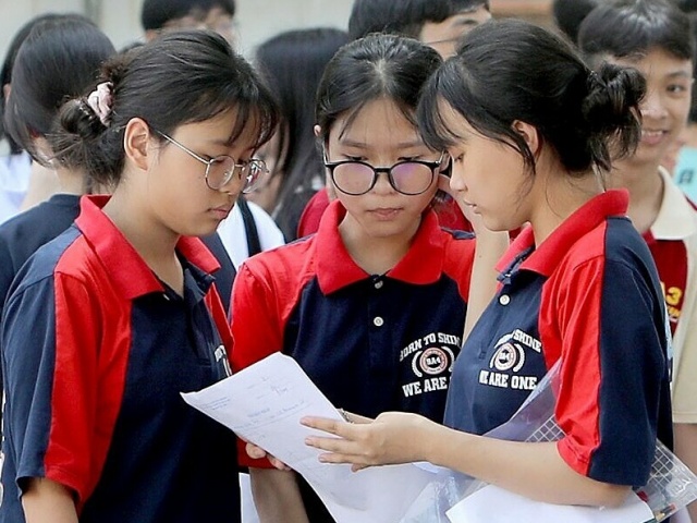 Vĩnh Phúc thừa nhận đề Toán chuyên lớp 10 sai sót