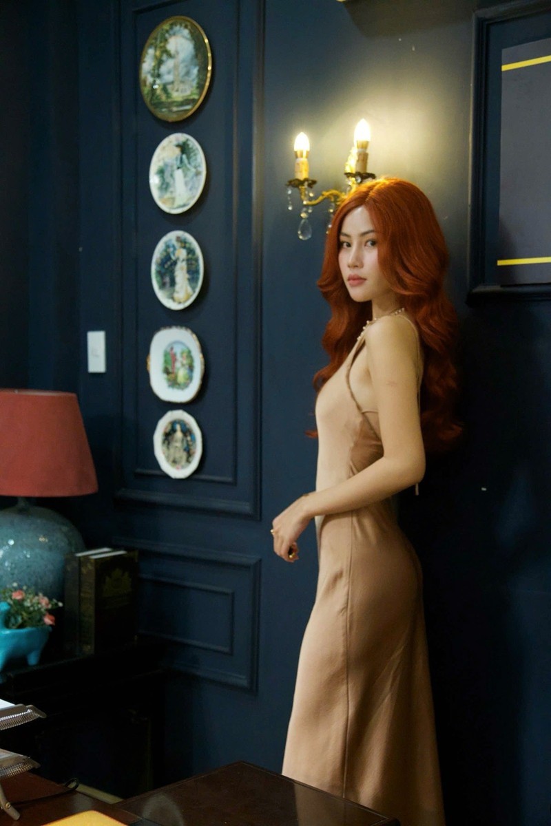 Mỹ nhân cao 1,75m đoạt 2 huy chương Vàng sân khấu, thi hoa hậu vì mê &#39;Bắc Bling&#39; - 13